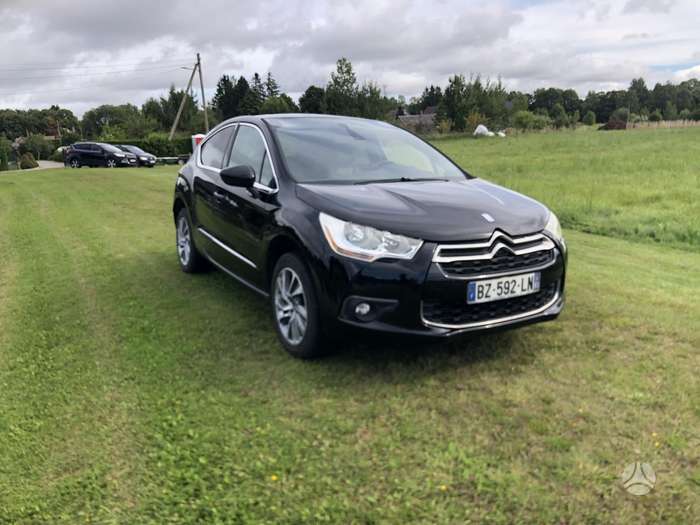 Citroen DS4, 1.6 l., Хэтчбек