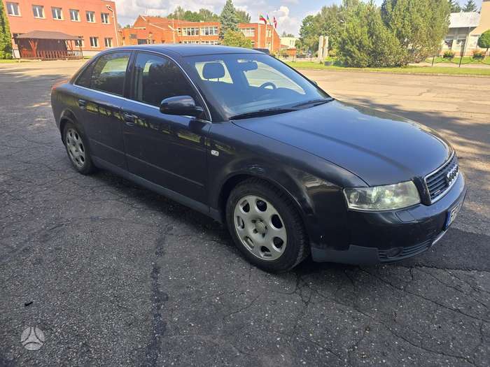 Audi A4, 2.5 l., Седан