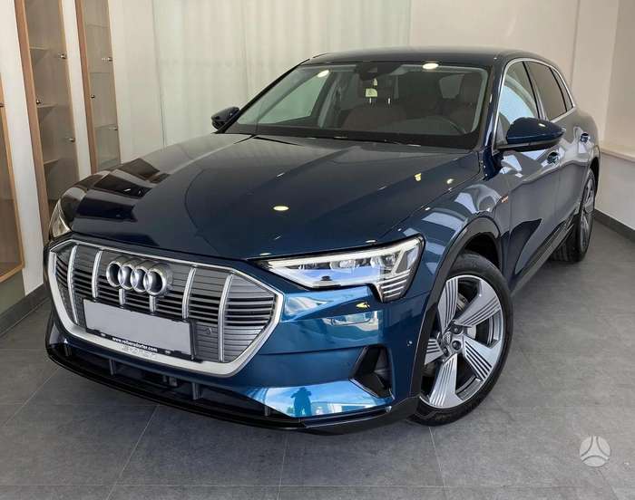Audi e-tron, 95 кВт·ч, Внедорожник / Кроссовер