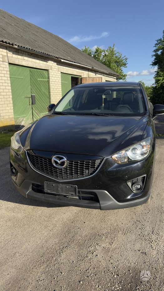 Mazda CX-5, 2.2 l., off-road / crossover