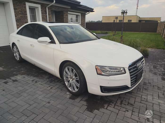 Audi A8, 3.0 l., Седан