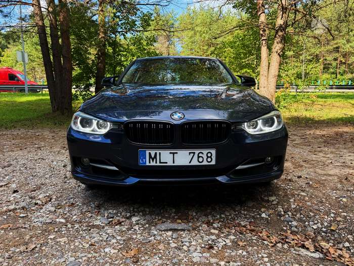 BMW 328, 2.0 l., Седан