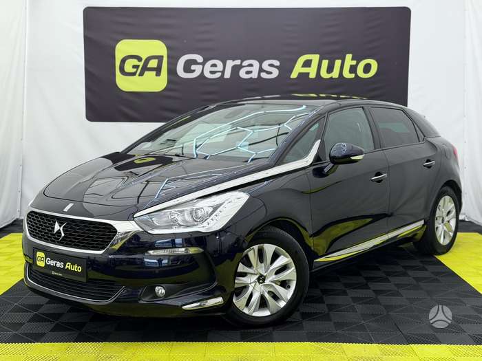 Citroen DS5, 2.0 l., hatchback