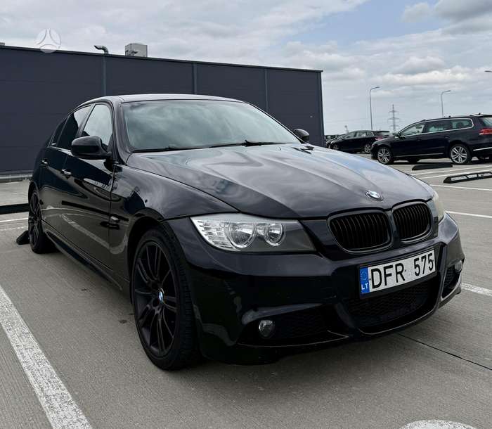 BMW 318, 2.0 l., Седан