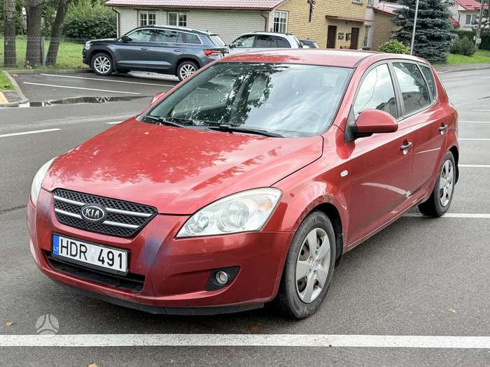 Kia Ceed, 1.4 l., Хэтчбек