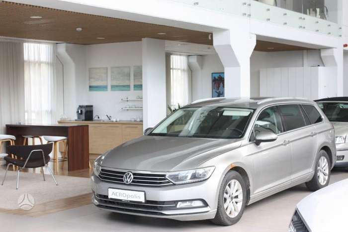Volkswagen Passat, 2.0 l., Универсал