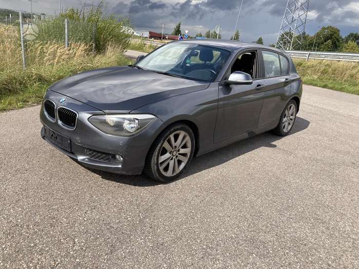 BMW 116, 2.0 l., Хэтчбек