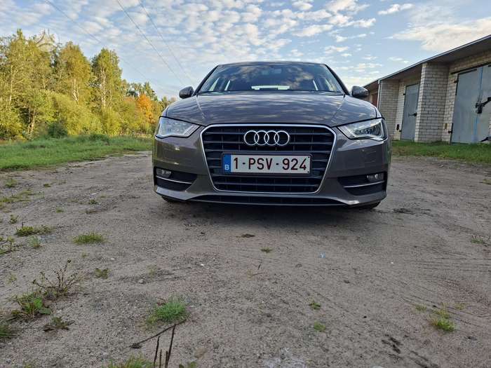 Audi A3, 1.6 l., Хэтчбек