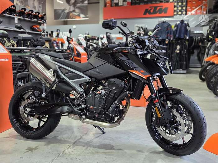 KTM Duke 799cc, street / классические