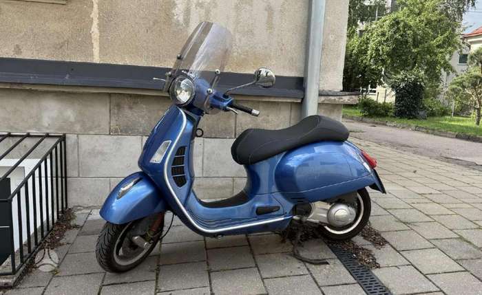 Piaggio Vespa 125cc, мотороллеры / мопеды