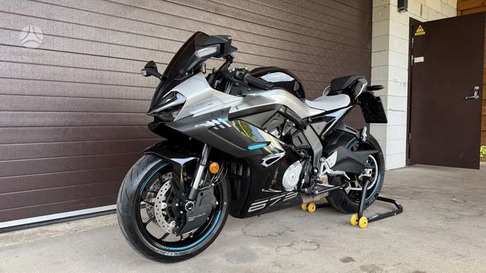 CFMOTO 675 SRR 675cc, superbikes