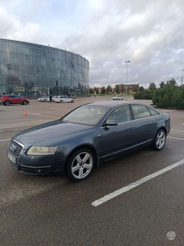 Audi A6, 2.4 l., Седан