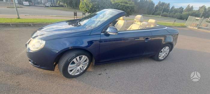 Volkswagen Eos, 1.6 l., convertible