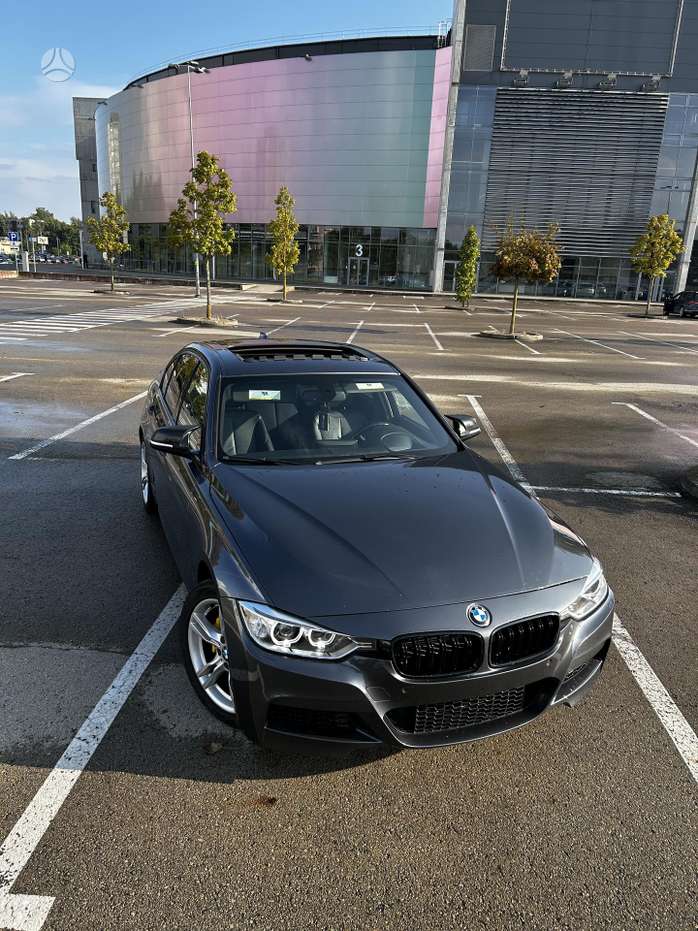 BMW 335, 3.0 l., Седан