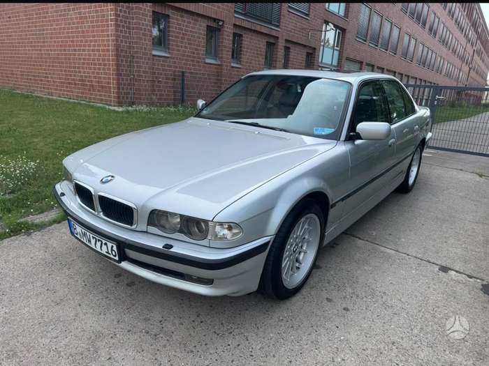 BMW 730, 3.0 l., Седан