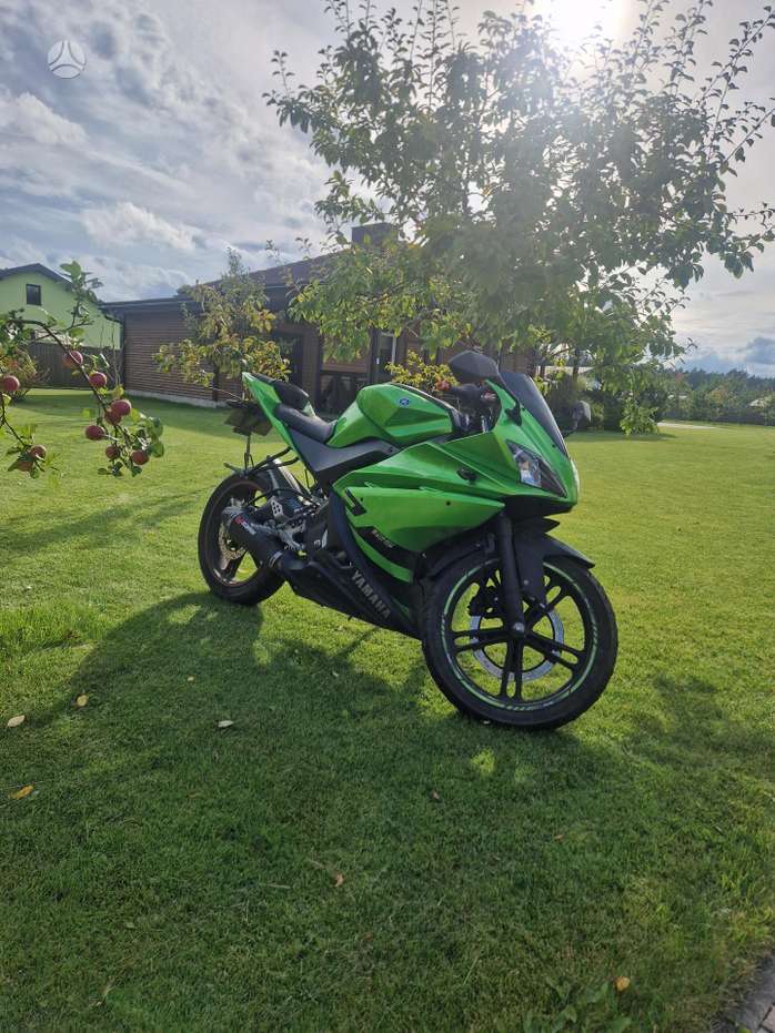 Yamaha YZF 125cc, superbikes