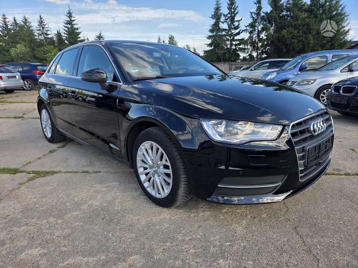 Audi A3, 1.6 l., Хэтчбек