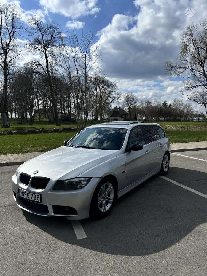BMW 318, 2.0 l., wagon