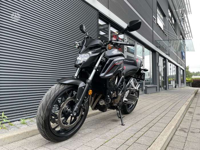 Honda CB 650cc, street / classic