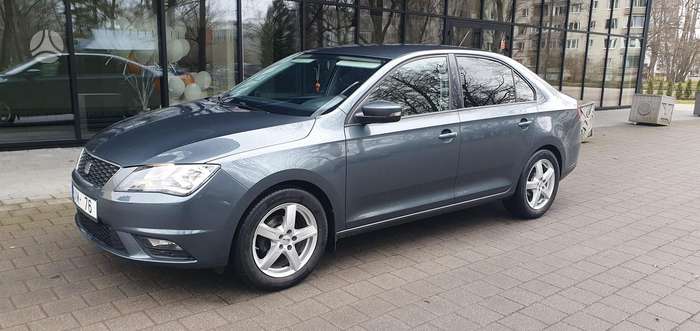 Seat Toledo, Седан