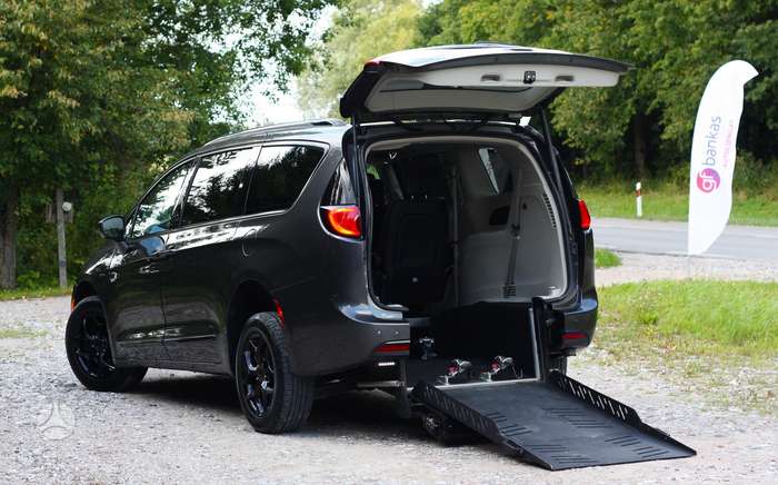 Chrysler Pacifica, 3.6 l., mpv / minivan
