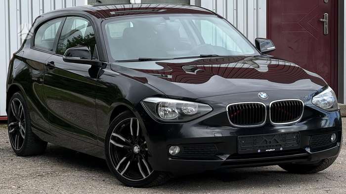 BMW 114, 1.6 l., hatchback