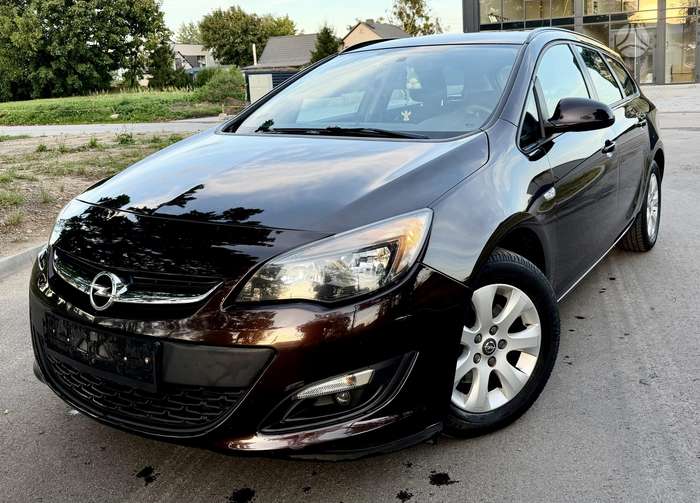 Opel Astra, universalas