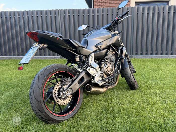 Yamaha MT 07 698cc, street / classic