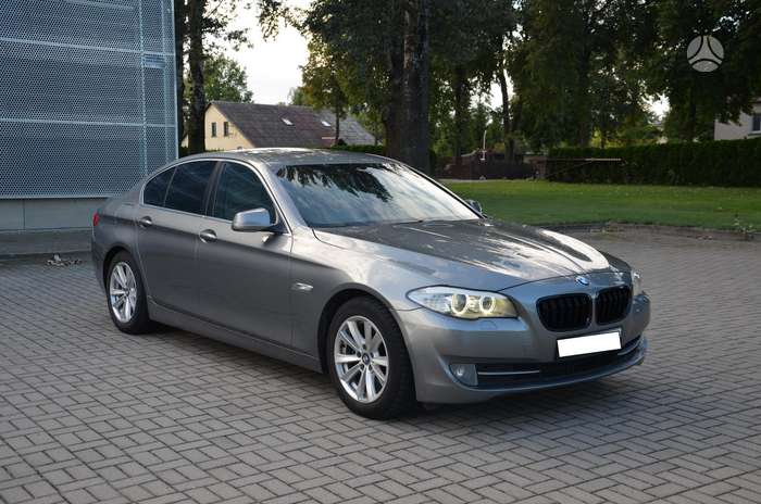 BMW 520, 2.0 l., Седан