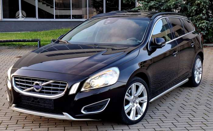 Volvo V60, 2.0 l., Универсал