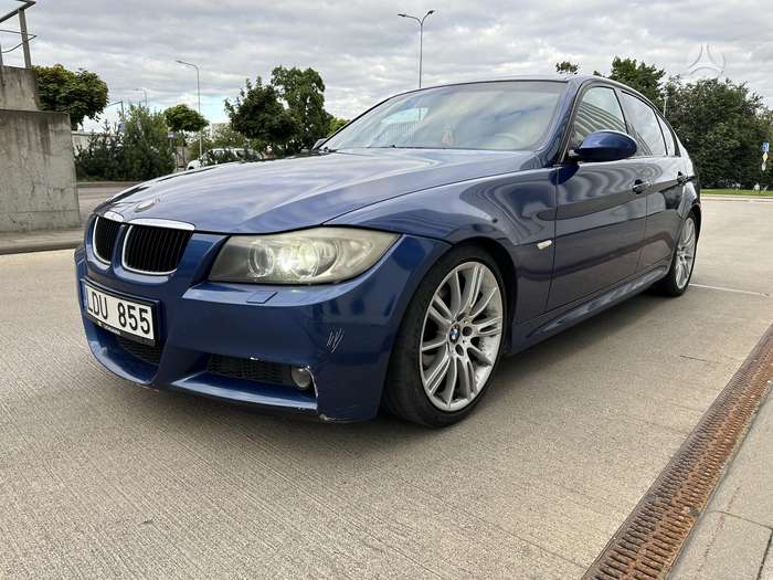 BMW 320, 2.0 l., Седан