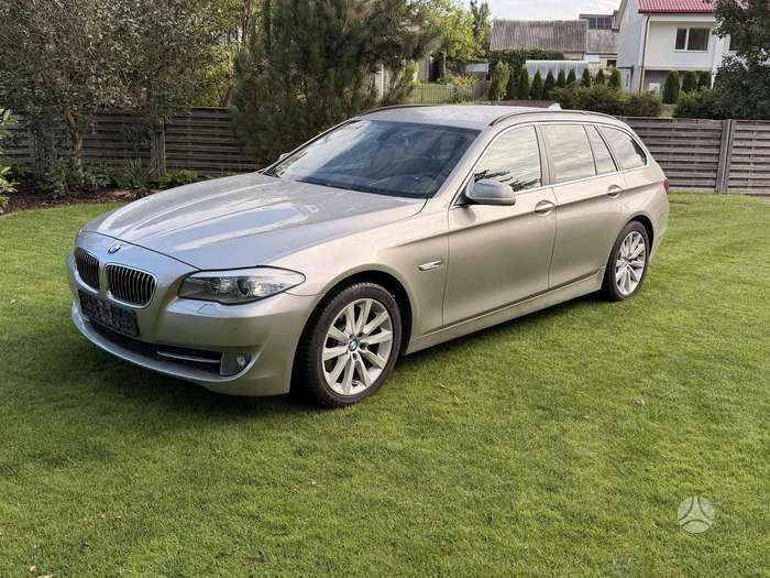 BMW 520, wagon