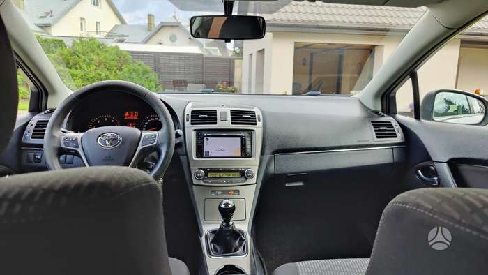Toyota Avensis, 2.0 l., Универсал