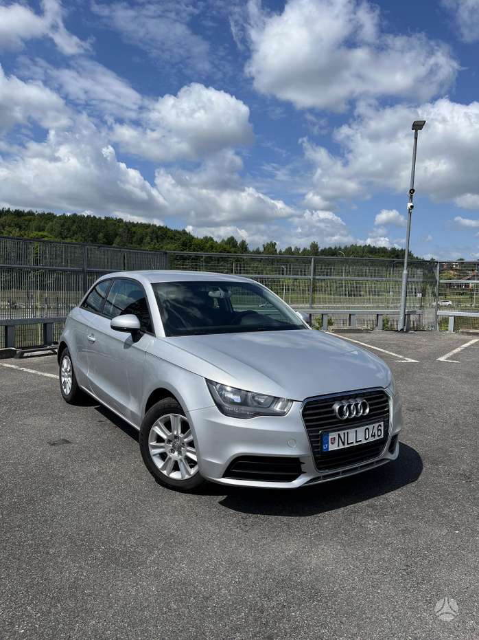 Audi A1, 1.2 l., hatchback