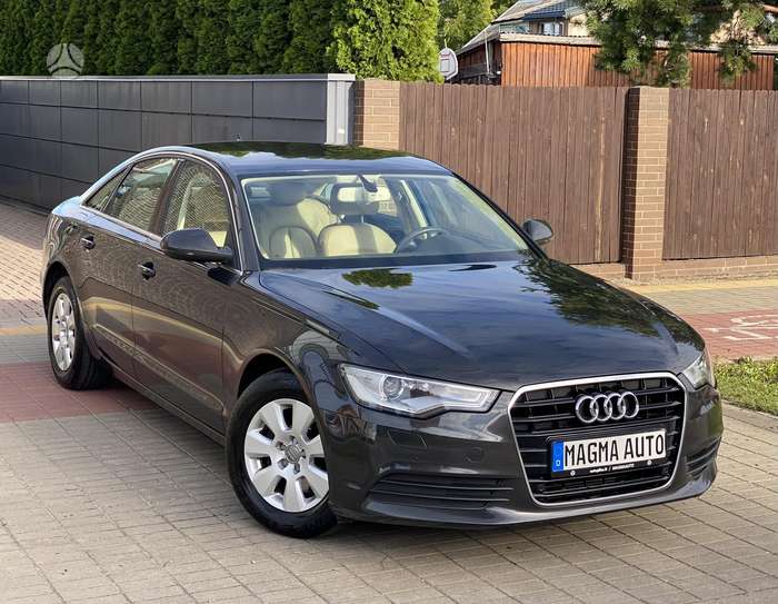 Audi A6, 2.0 l., saloon / sedan