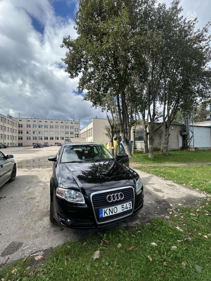 Audi A4, 2.5 l., Седан