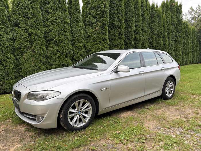 BMW 520, 2.0 l., Седан