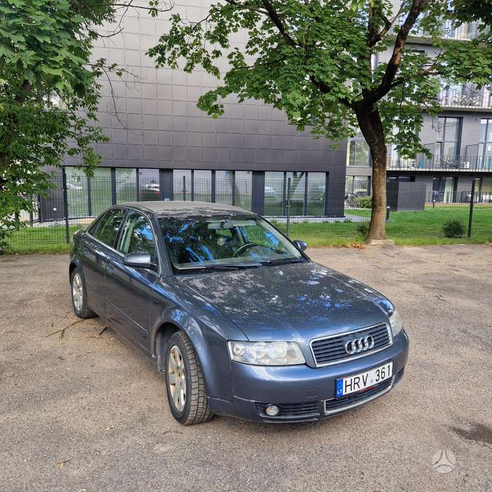 Audi A4, 2.0 l., Седан