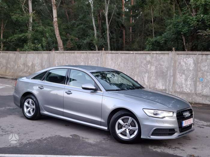 Audi A6, 2.0 l., Седан