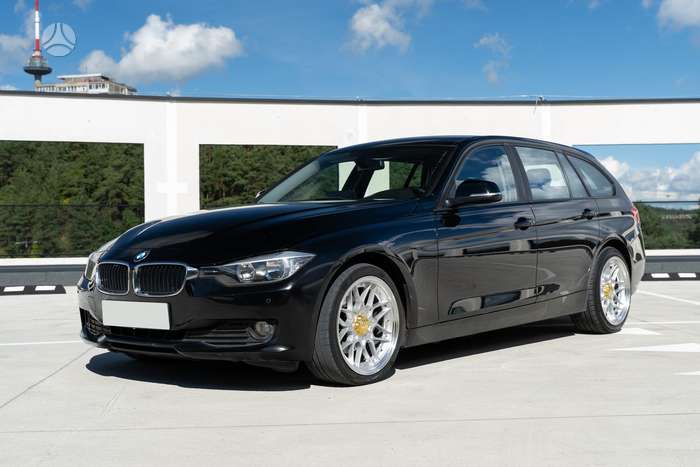 BMW 318, 2.0 l., wagon