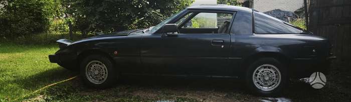 Mazda RX-7, 1.2 l., Седан