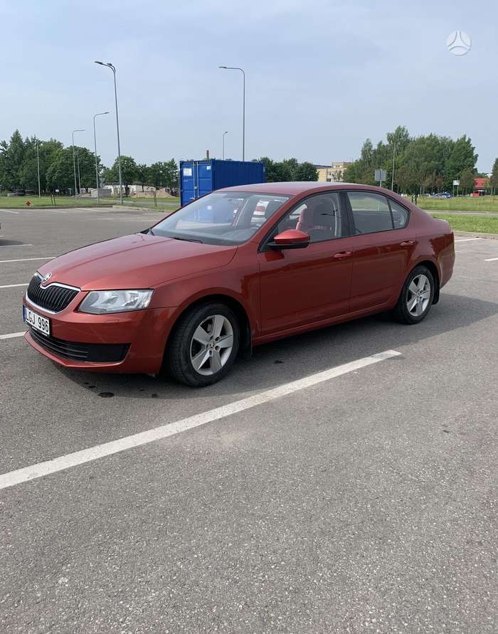 Skoda Octavia, 1.2 l., Хэтчбек