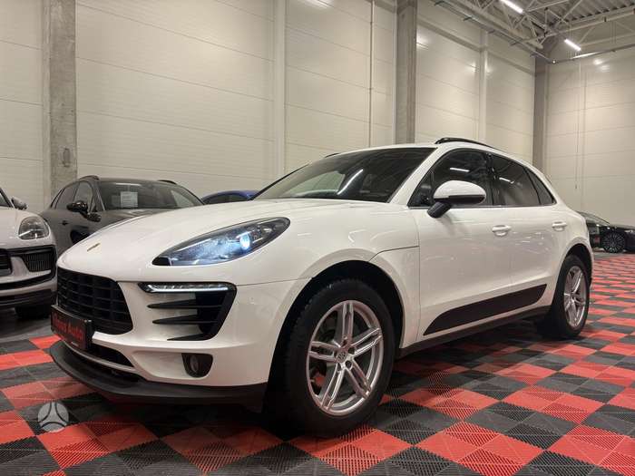 Porsche Macan, 2.0 l., off-road / crossover