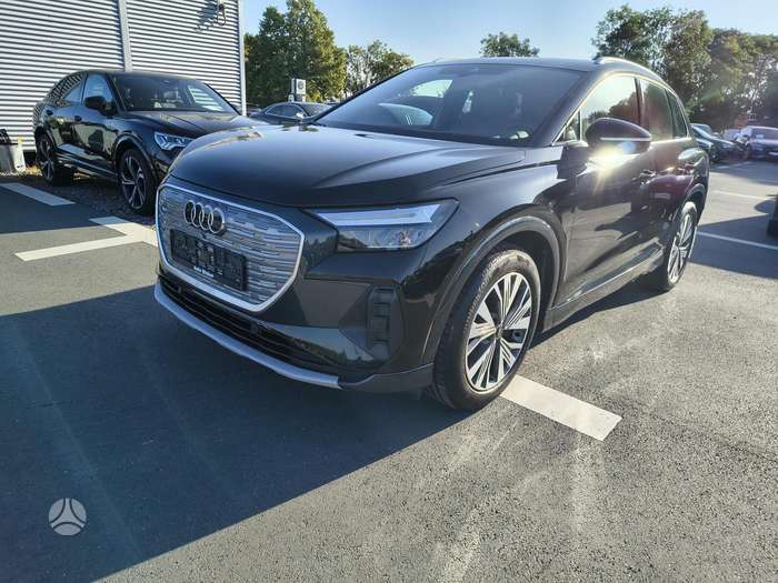 Audi Q4 e-tron, 82 kWh, mpv / minivan