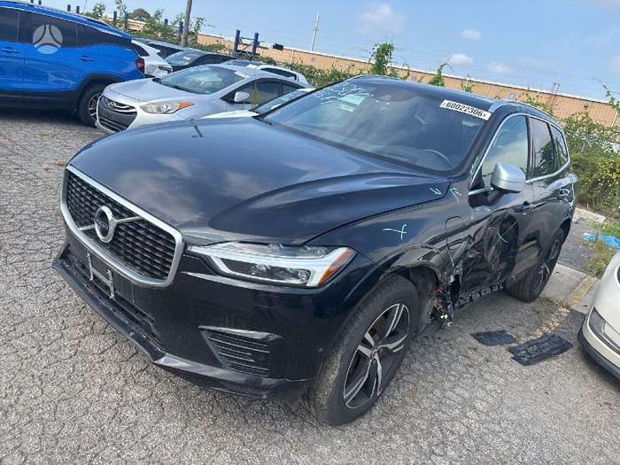 Volvo XC60, Внедорожник / Кроссовер