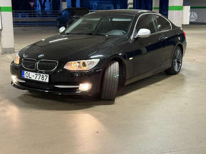 BMW 320, 2.0 l., Купе (coupe)