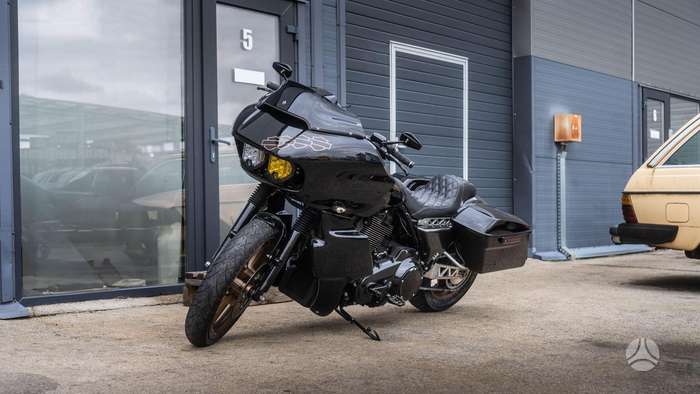 Harley-Davidson Road Glide 1750cc, choppers