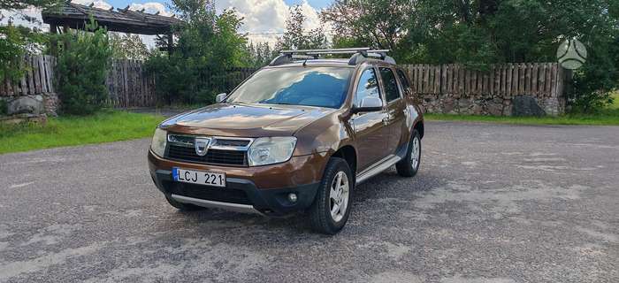 Dacia Duster, 1.5 l., Внедорожник / Кроссовер