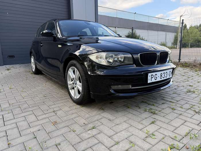 BMW 118, 2.0 l., hatchback