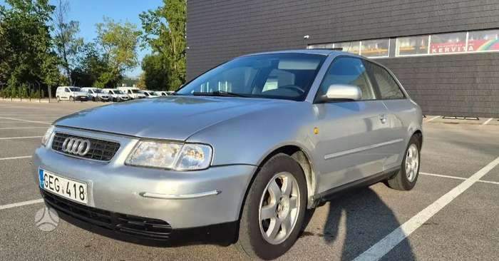 Audi A3, 1.6 l., Хэтчбек